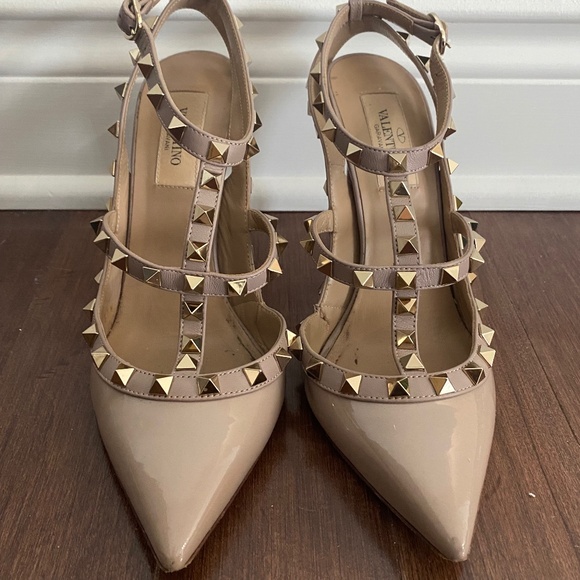 Valentino Rockstud Heels - Picture 1 of 7